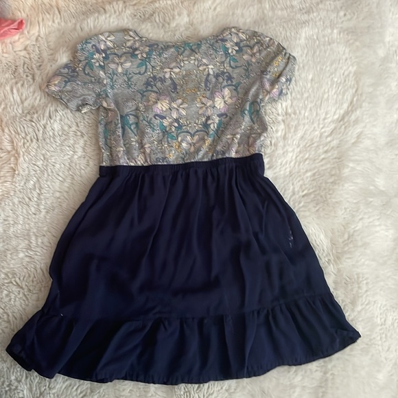 Girl’s summer dresses size 6 - Picture 12 of 12